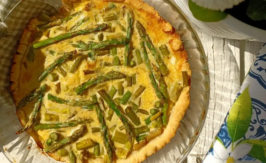 Tarta ze szparagami - Jak zrobić idealnie kruchy spód bez błędów?