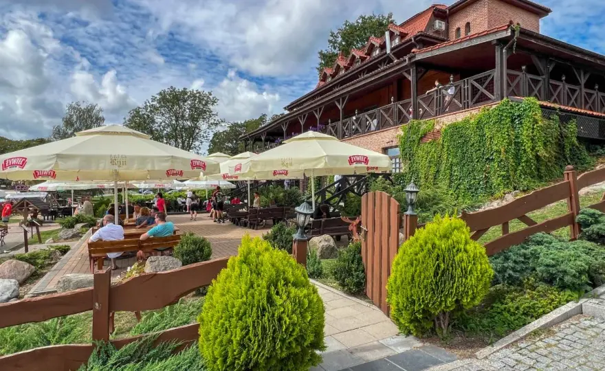 Najlepsze restauracje na Mazurach - Gdzie zjeść naprawdę dobrze?