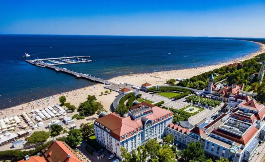 Fajny hotel nad morzem - jak wybrać naprawdę dobry?
